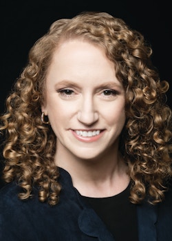 Suzanne Nossel head shot