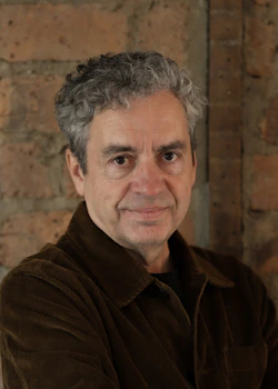 headshot Russell Shorto