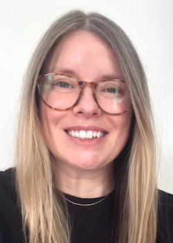 Rachel Pitkin Headshot