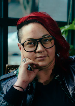 Frankie De La Cretaz headshot