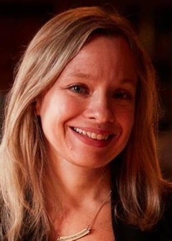 Anne Garner headshot