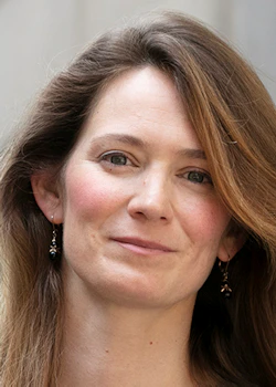 Kate Shaw headshot