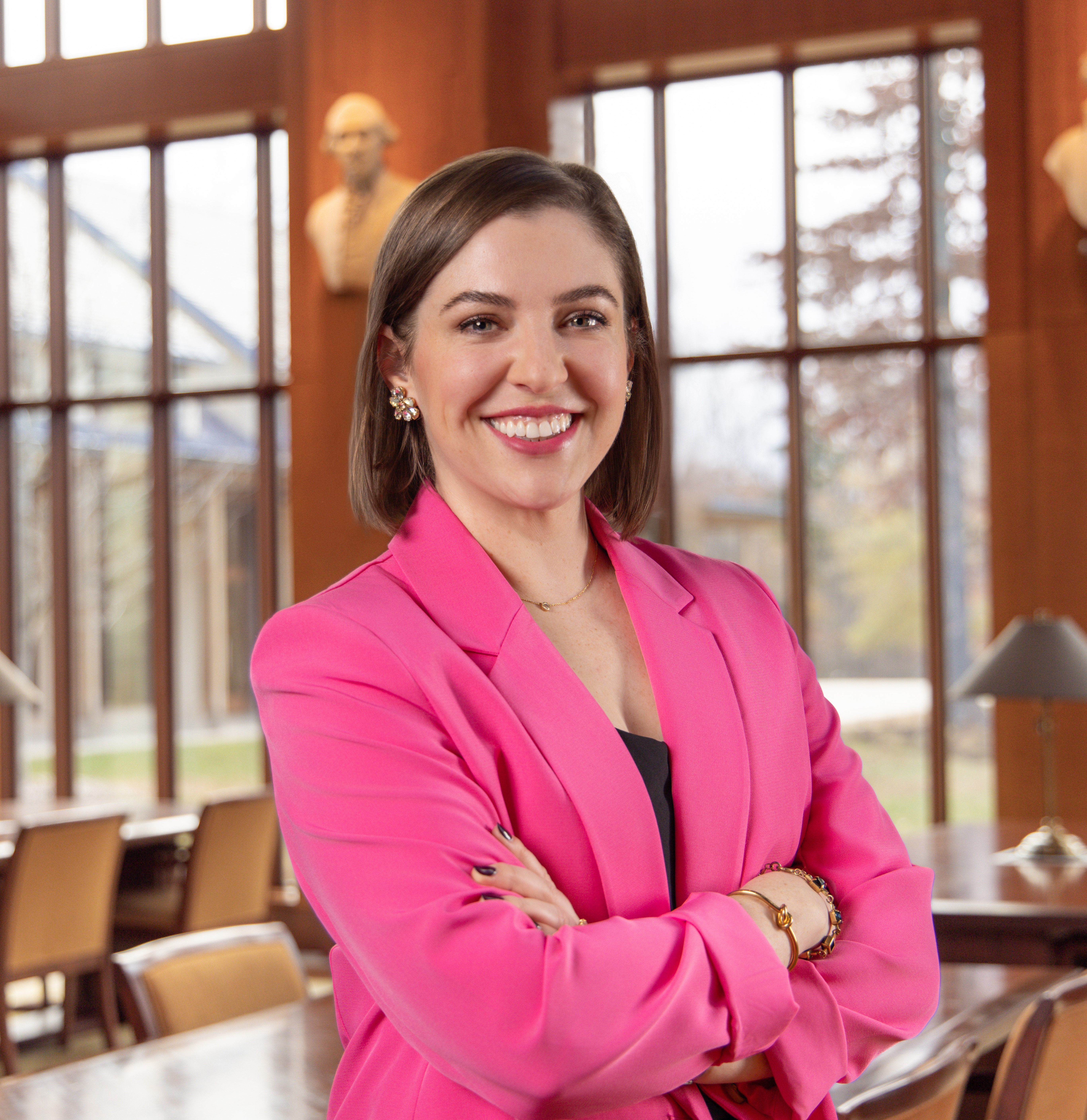 Lindsay Chervinsky headshot