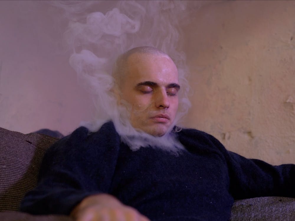 Minne Kersten, Leak, 2020. HD video, 4.3, color, stereo, 3 minute cycle. Video still, courtesy the artist