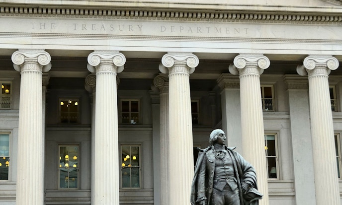 U.S. Treasuries: Exploring the curve inversion