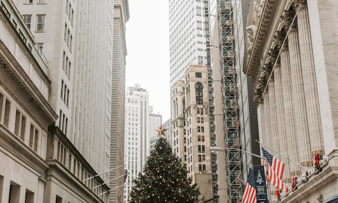 Financials Gain Momentum