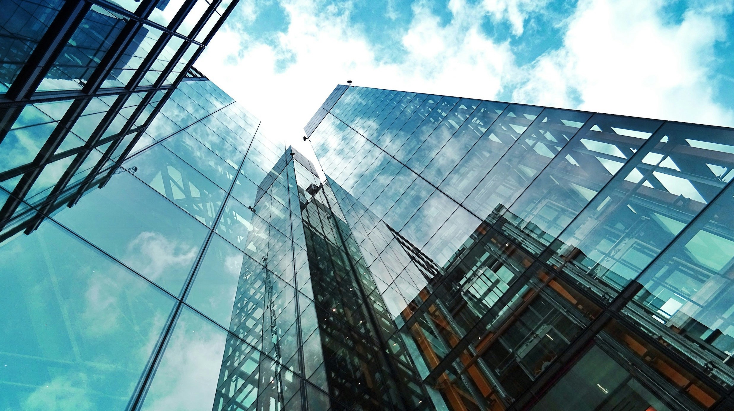 Floating Income + Tactical Sector Management