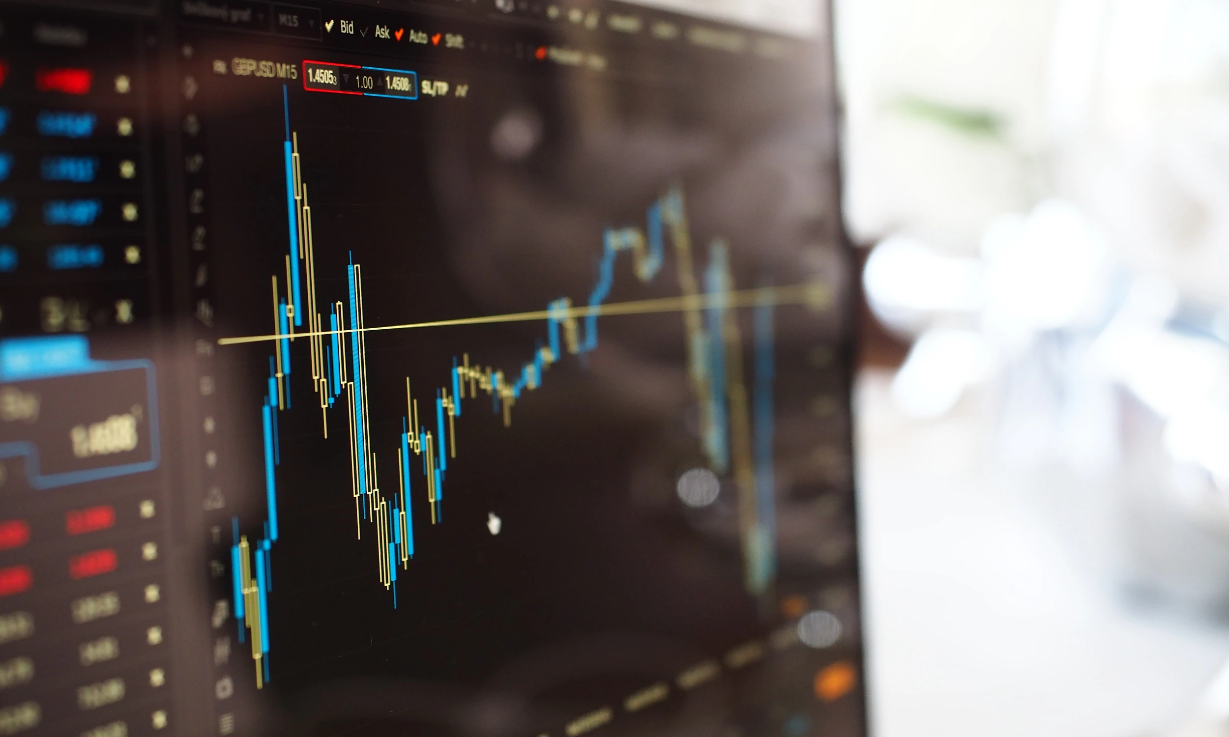 Dow Jones Industrial Average ETFs: Are they worth it?