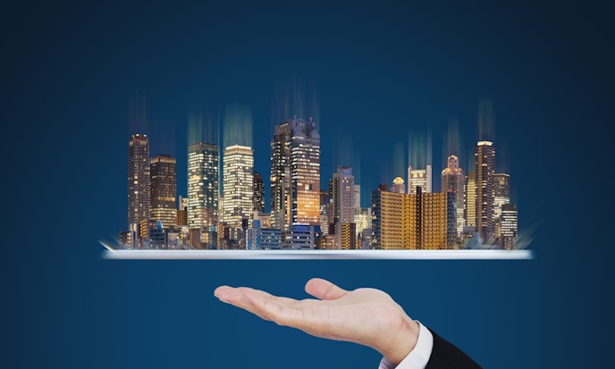 Real Estate Funds Plunge Again Amid Spike in Interest Rates