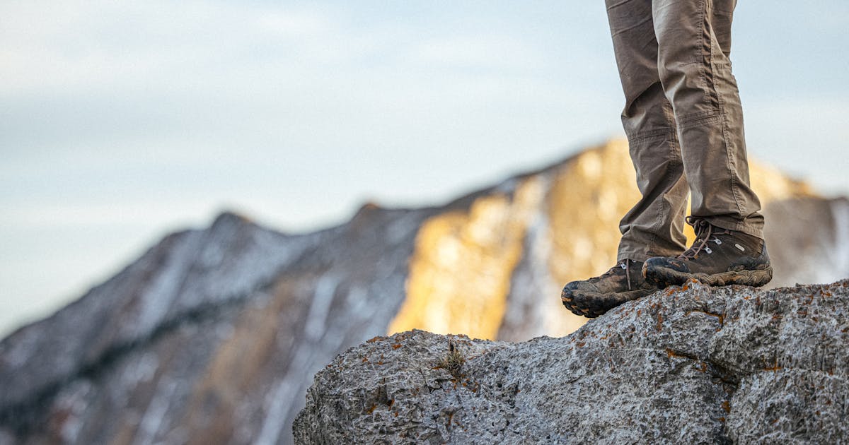 Should I Hike in a Mid or a Low Height Shoe? - Oboz Footwear
