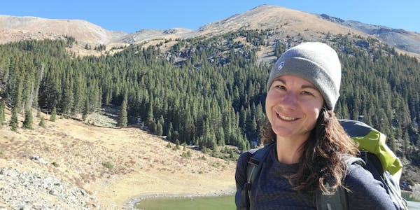 Lindsay is an Air Force Reservist and outdoors enthusiast who became hiking "obsessed"