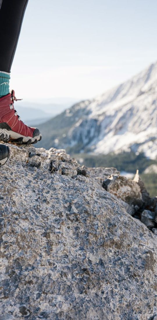 Best Shoes for Thru-Hiking? Drop, Cushion & Arch Support 101