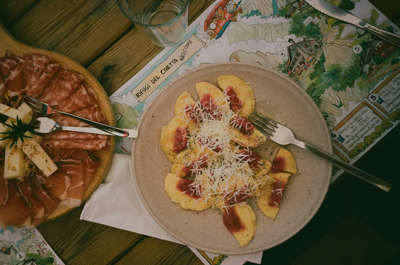 An Italian meal on the AV