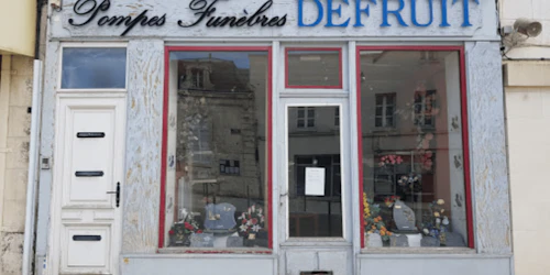 Photographie de la Pompes Funèbres Marbrerie Defruit de Villers-Cotterêts