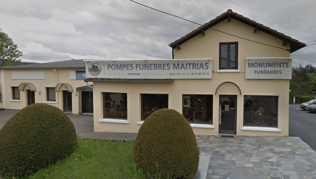 Photographie Pompes Funèbres et Marbrerie Maitrias d'Ambert