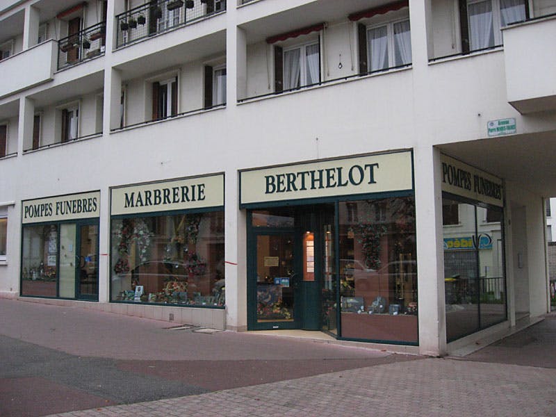 Photographie Pompes Funèbres et Marbrerie Berthelot Vernon