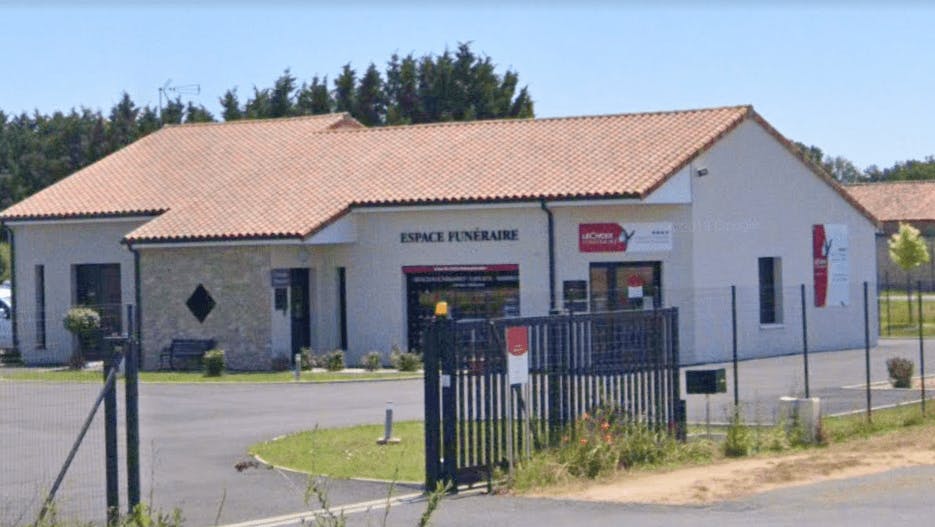 Photographie de la Pompes Funèbres Mbaye Funéraire à Saint-Maurice-la-Clouère