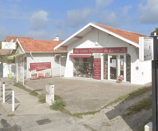 Photographie de la Centre Funéraire du Bassin à Gujan-Mestras