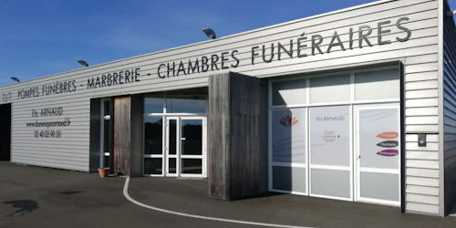 Photographie de Pompes Funèbres Marbrerie Arnaud de Saint-Macaire-en-Mauges