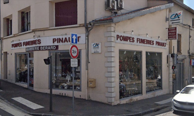Photographie de la Pompes Funèbres Pinault à Rillieux-la-Pape