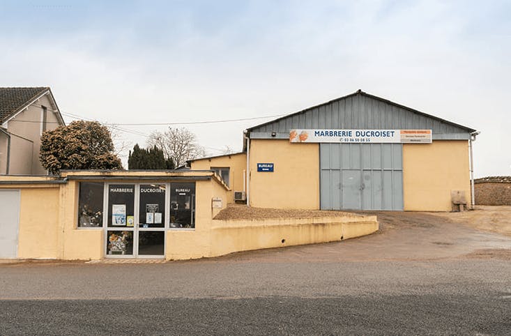 Photographie de la Pompes Funèbres et Marbrerie Ducroiset à Cercy-la-Tour