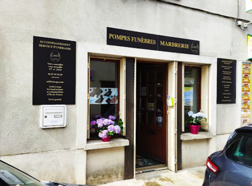 Photographies d'Accompagnement Service Funéraire Pompes Funèbres & Marbrerie à Milly-la-Forêt