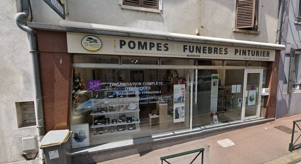 Photographie Pompes Funèbres et Marbrerie Claude Pinturier Etampes