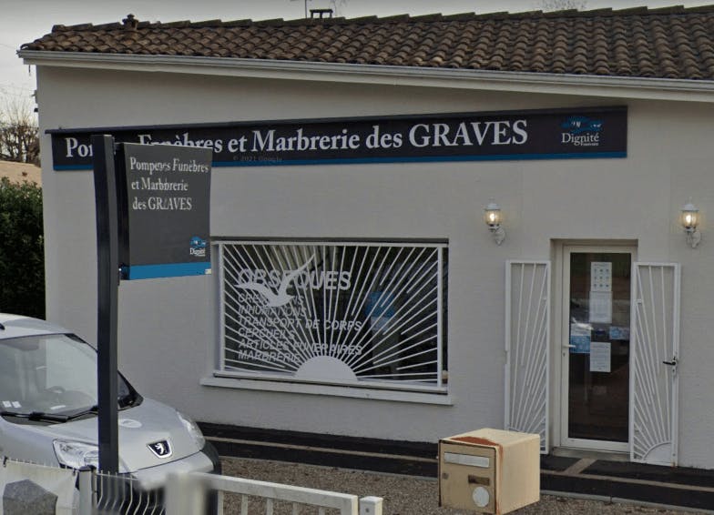 Photographie de la Pompes Funèbres et Marbrerie des Graves de la ville de Léogan