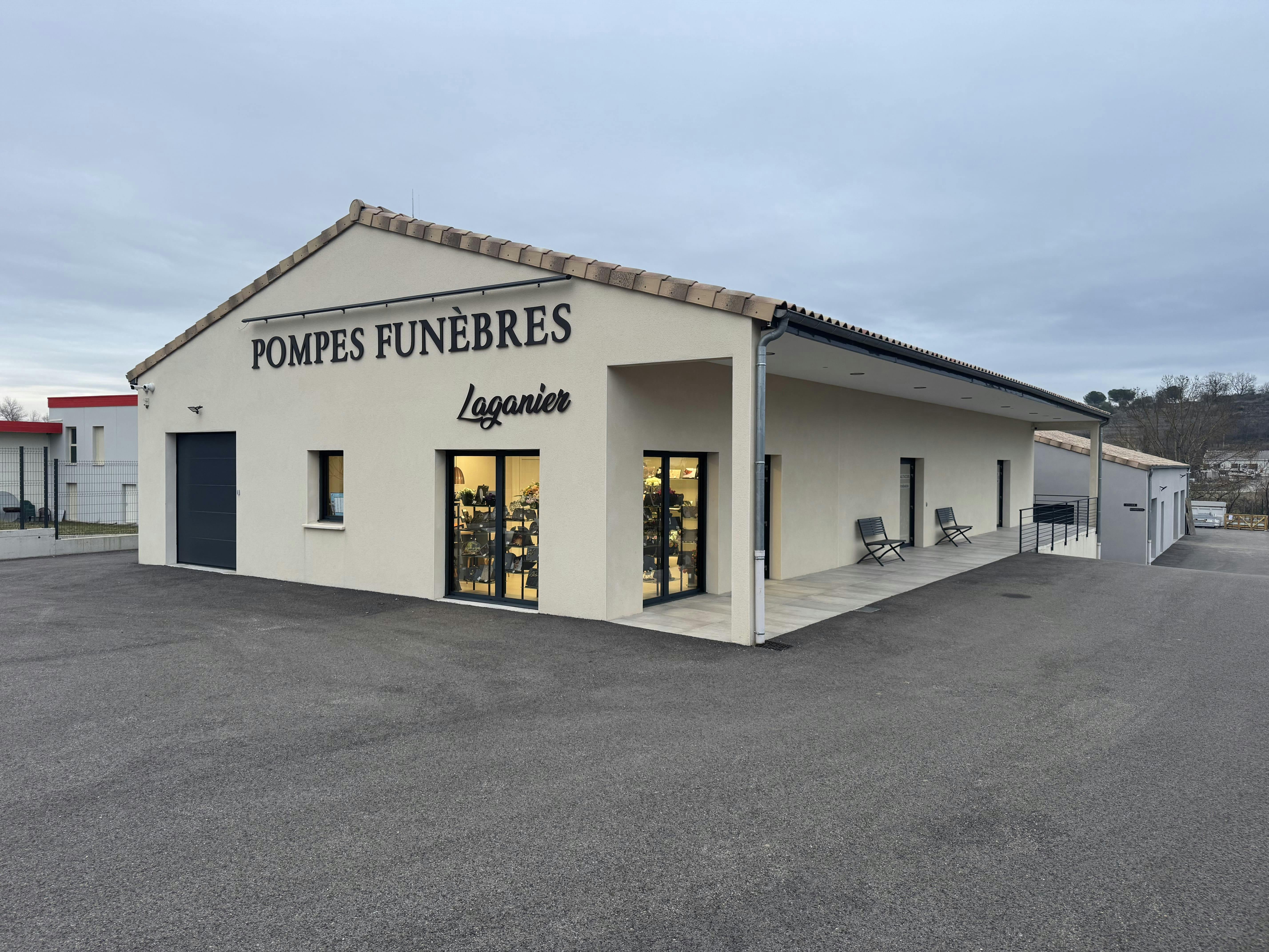 Photo de Pompes Funèbres - Marbrerie Laganier à Lablachère