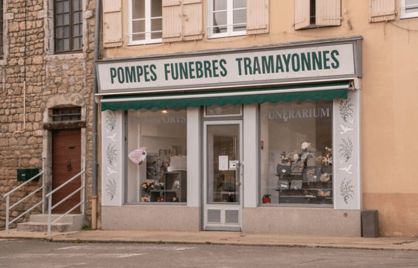 Photographie Pompes Funèbres Rivière de Tramayes