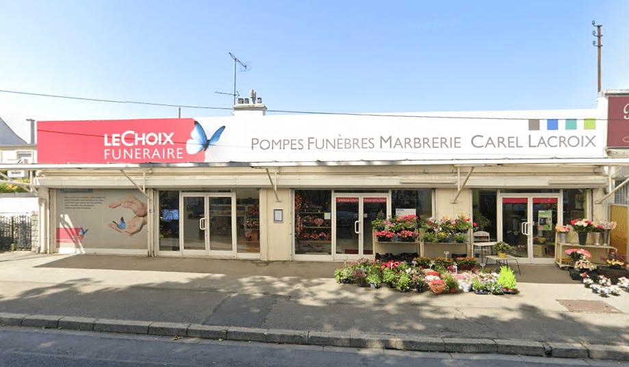 Photo de Pompes Funèbres Marbrerie Carel Lacroix - Le Choix Funéraire à Le Havre