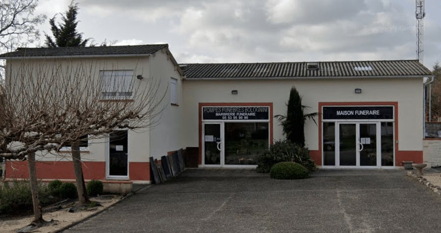 Photo de Pompes funèbres Marbrerie Funéraire Bolognini à Laroque-Timbaut