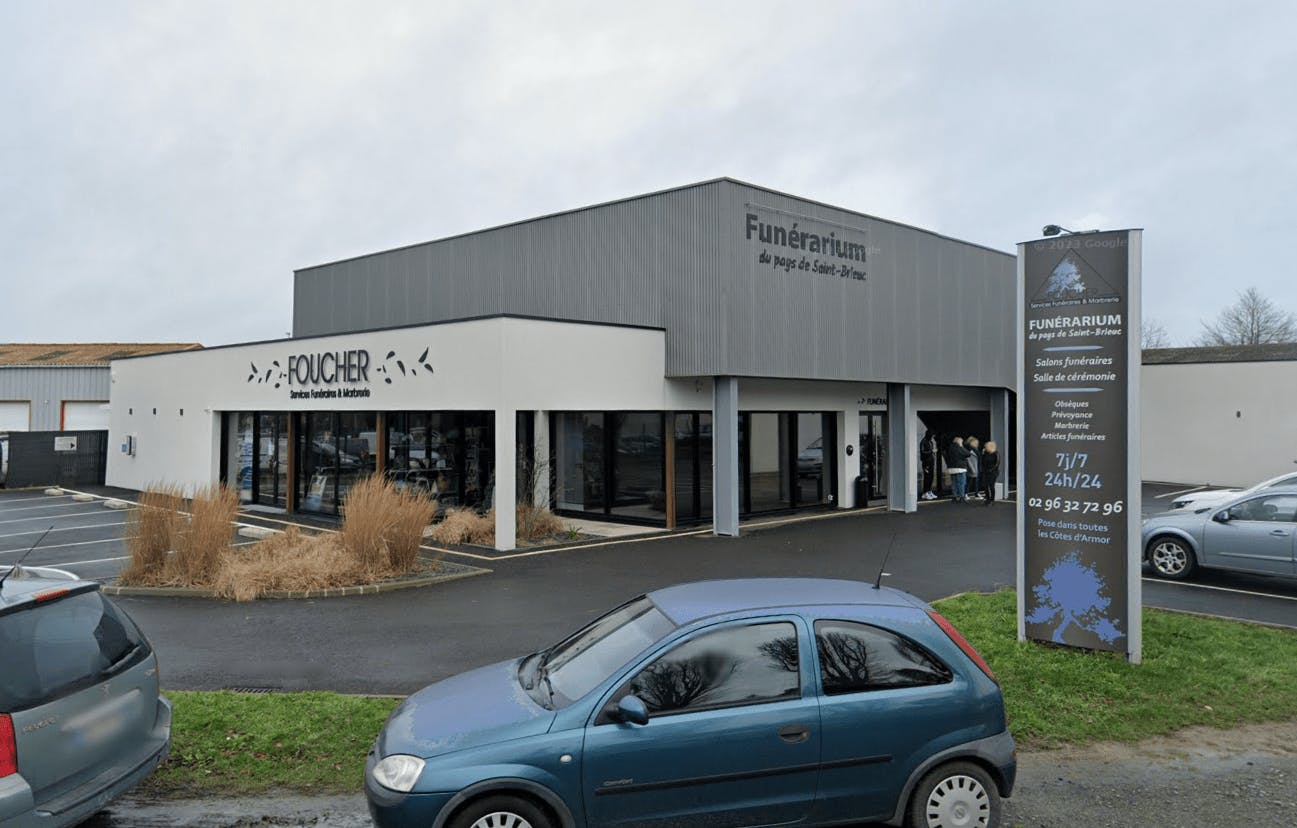 Photo de Pompes Funèbres Foucher à Saint-Brieuc