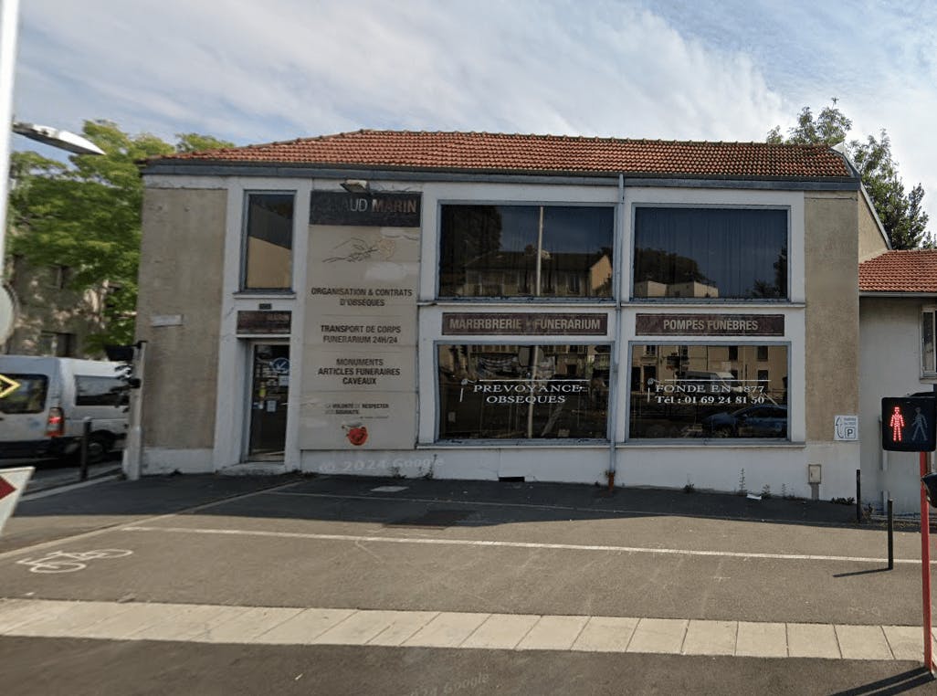 Photo de Pompes Funèbres Marbrerie Arnaud Marin à Juvisy-sur-Orge