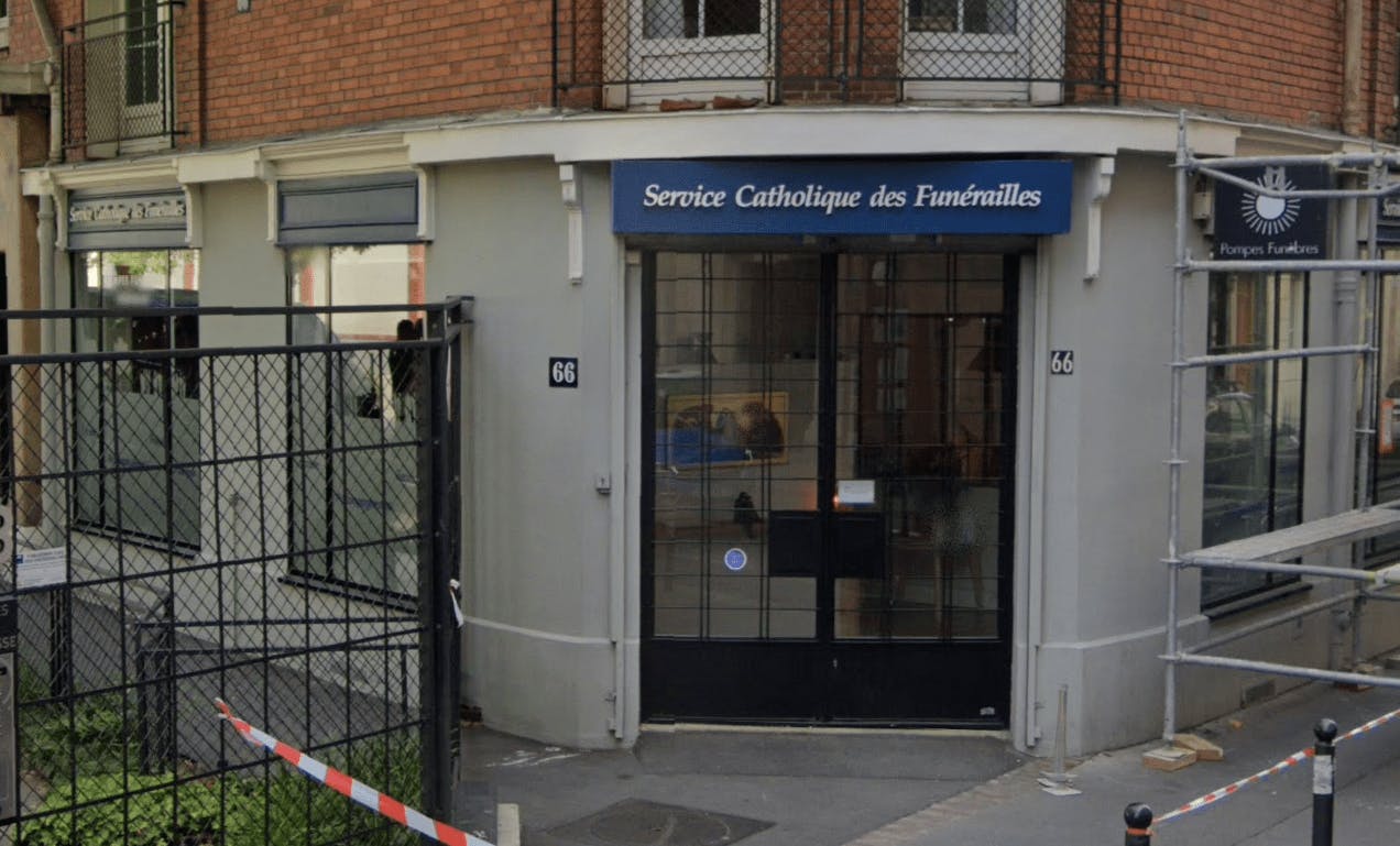 Photo de Service Catholique Des Funérailles à Paris
