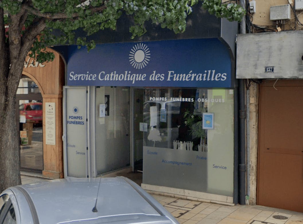 Photo de Service Catholique des Funérailles à Villefranche-sur-Saône