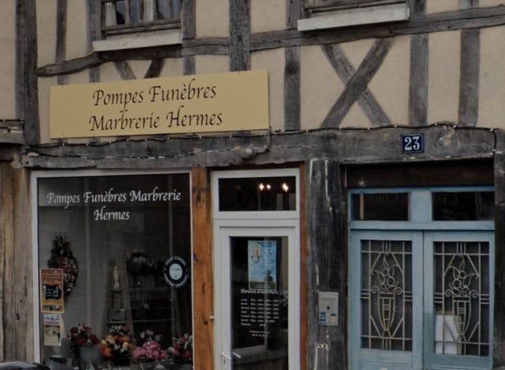 Photographie de Pompes Funèbres  et Marbrerie HERMES de la ville de l`Étrépagny
