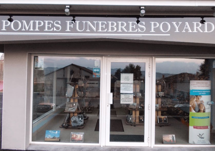 Photographie de la Pompes Funèbres Philippe Poyard à Saint-Martin-en-Haut