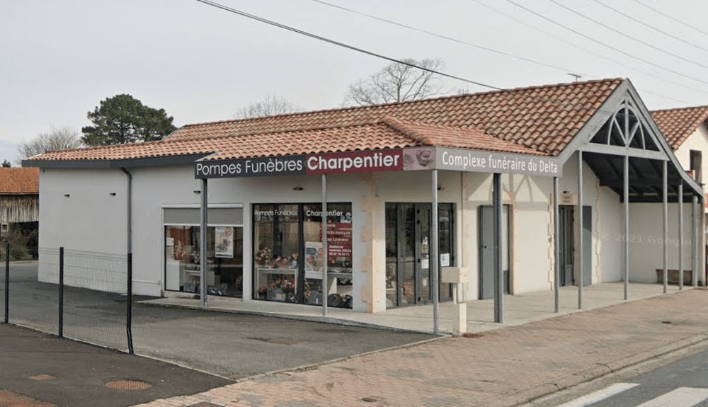 Photographie de la Pompes Funèbres Charpentier de Biganos