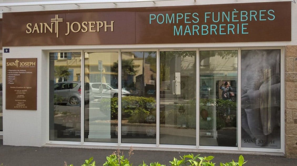 Photographies des Pompes Funèbres Marbrerie Saint-Joseph à Vannes