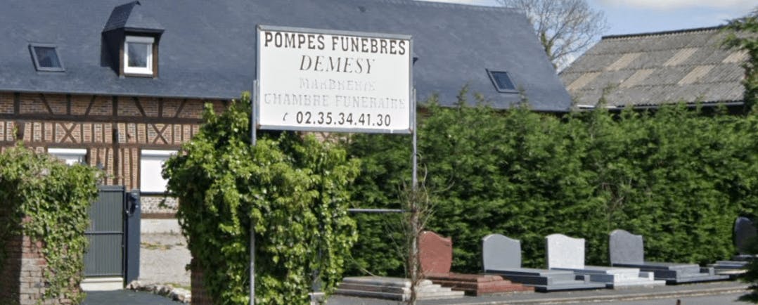 Photographie de la Pompes Funèbres Demesy de la ville de Sainte-Croix-sur-Buchy
