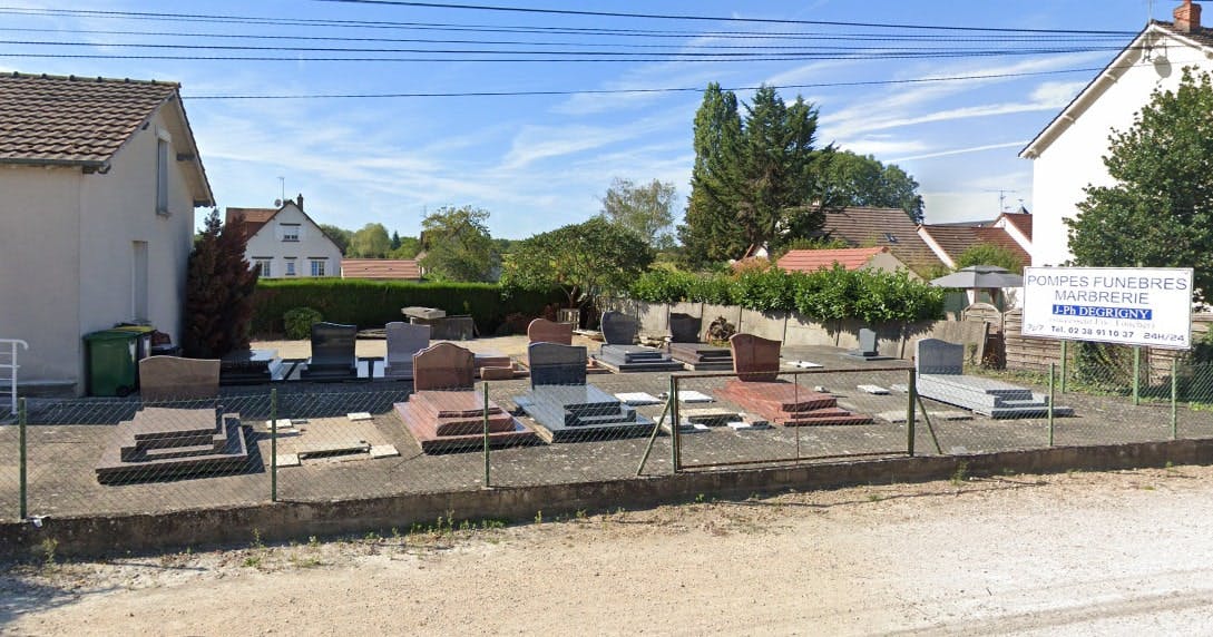 Photographies des Pompes funèbres Marbrerie Degrigny à Chécy