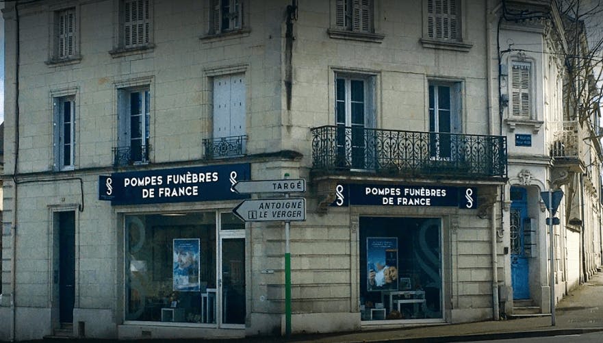 Photographie POMPES FUNÈBRES DE FRANCE - Châtellerault