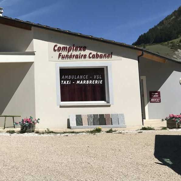 Photographie Pompes Funèbres Jean-Claude CABANEL de Saint-Étienne-du-Valdonnez