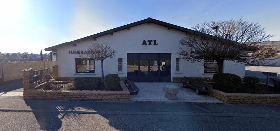 Photographie POMPES FUNEBRES ATL de Chazay-d'Azergues