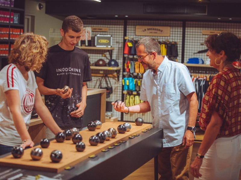 Obut - St-Bonnet-le-Château (42)