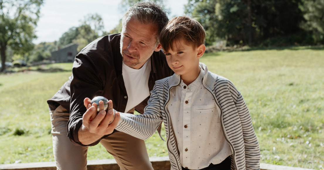 Offrez-lui un cadeau unique : une triplette gravée