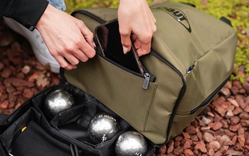 2. En nedre del för kloten