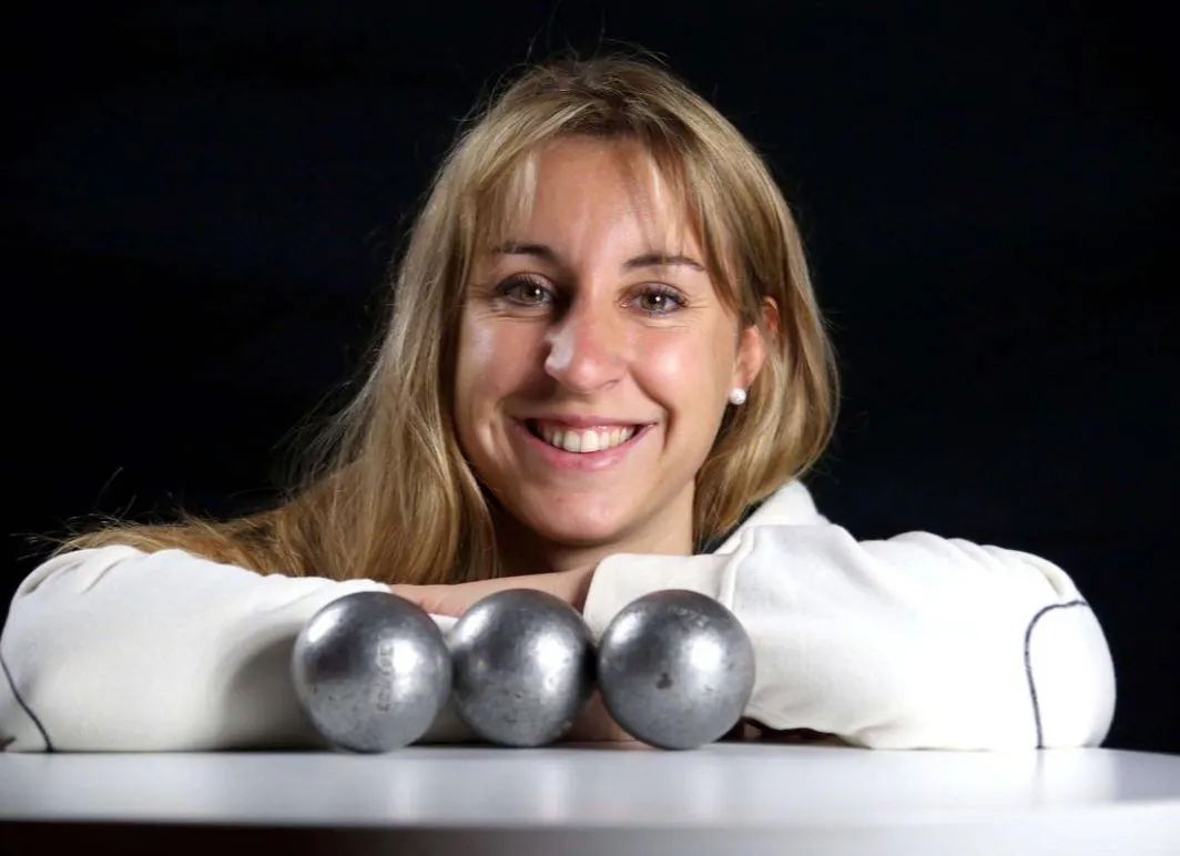 Avec quel modèle de boules, joues-tu en ce moment ? Pourquoi ?