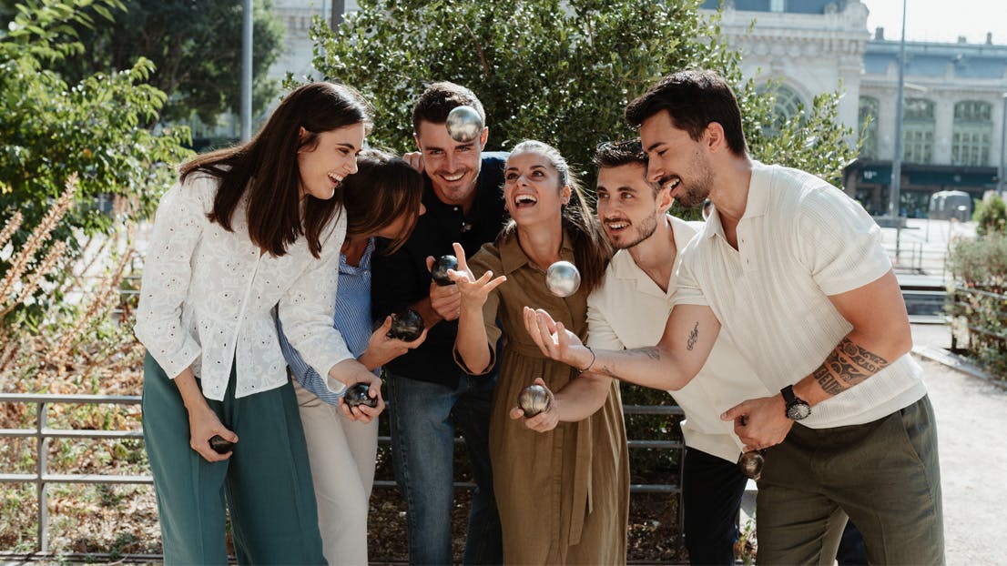 Détente, joie & partage : l'afterwork version pétanque